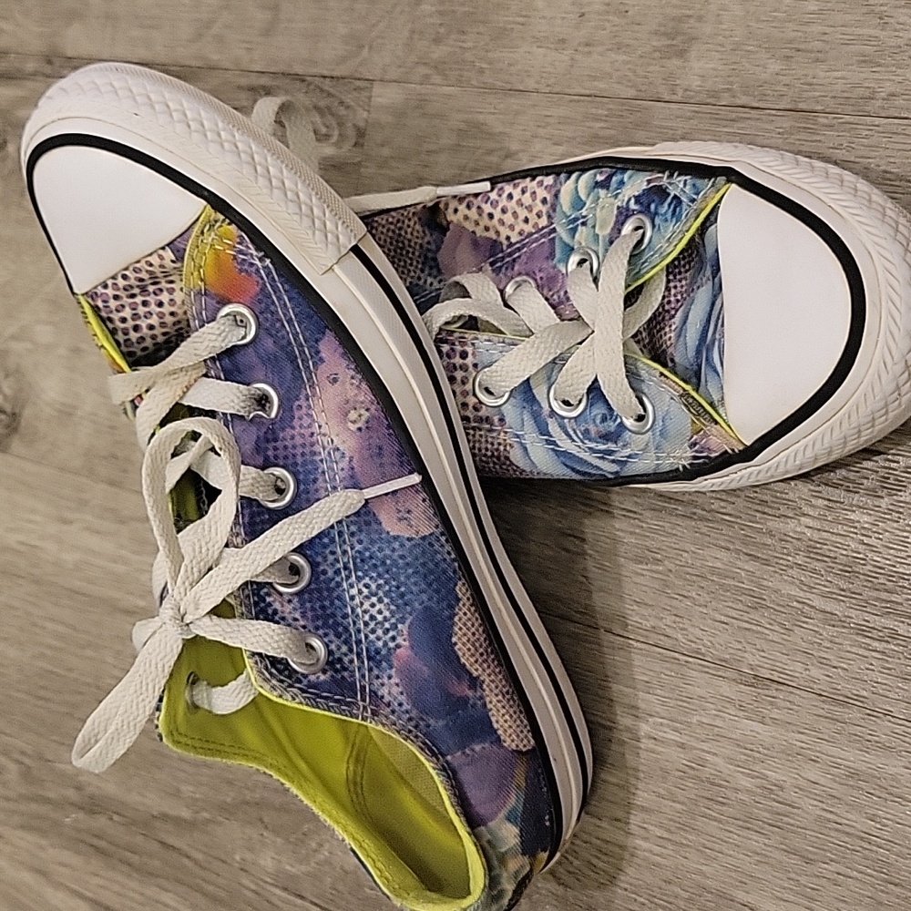 Converse Womens 6 Blue Purple Rose Digital Flowers Sneakers Shoes